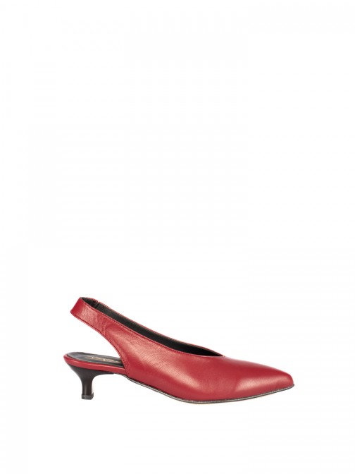 Women�s kitten heel shoe