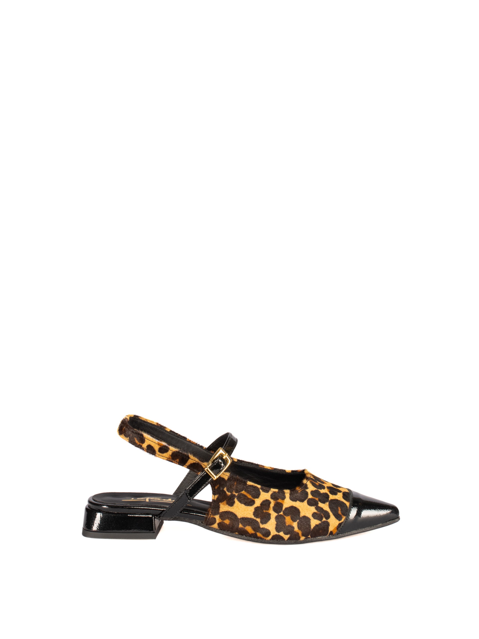 Women’s low-heel shoe in hair-on leather and paten