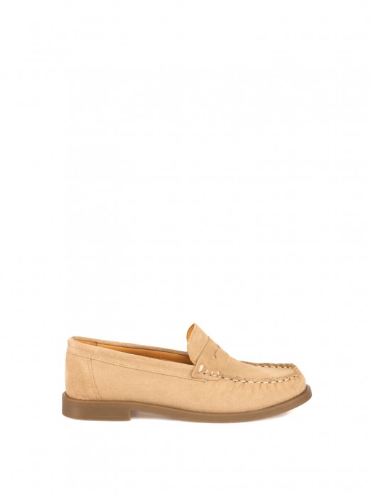 Women�s Suede Loafer