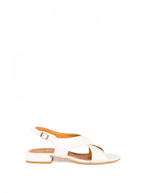Women�s Leather Sandal with 
Crossed Straps