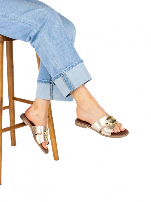 Women's Flat Leather Flip-Flops