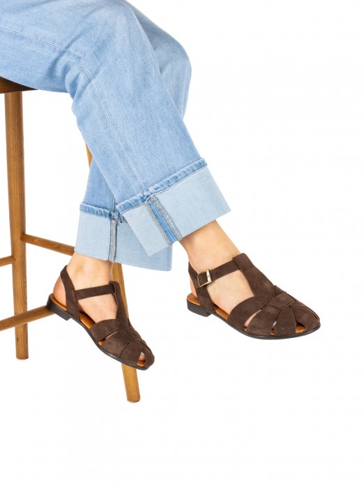 Women’s Flat Suede Sandal with Crossed Straps Women’s Flat Suede Sandal with Crossed Straps