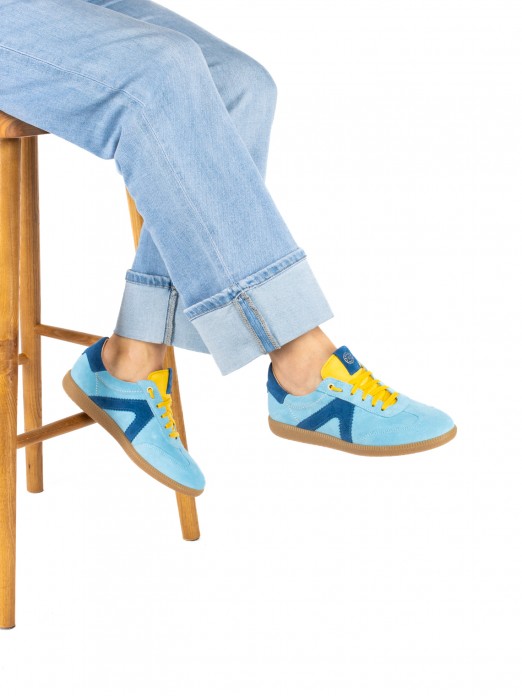 Women’s Suede Sneakers Women’s Suede Sneakers