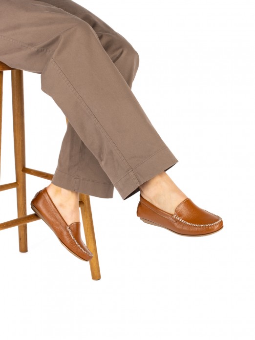 Women’s Leather Loafer Women’s Leather Loafer