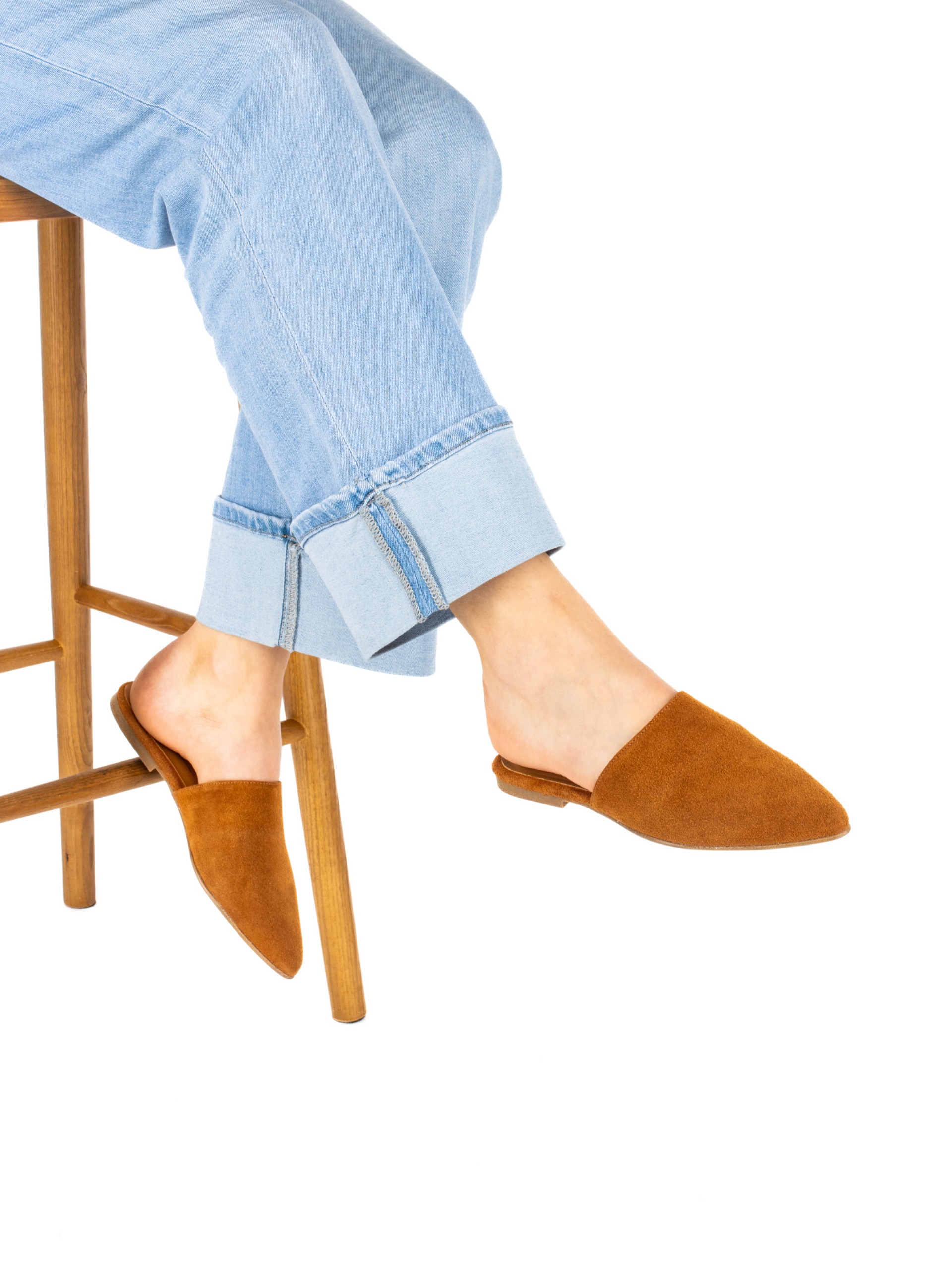Women’s suede flat mule