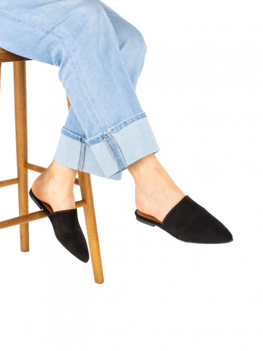 Women’s suede flat mule Women’s suede flat mule
