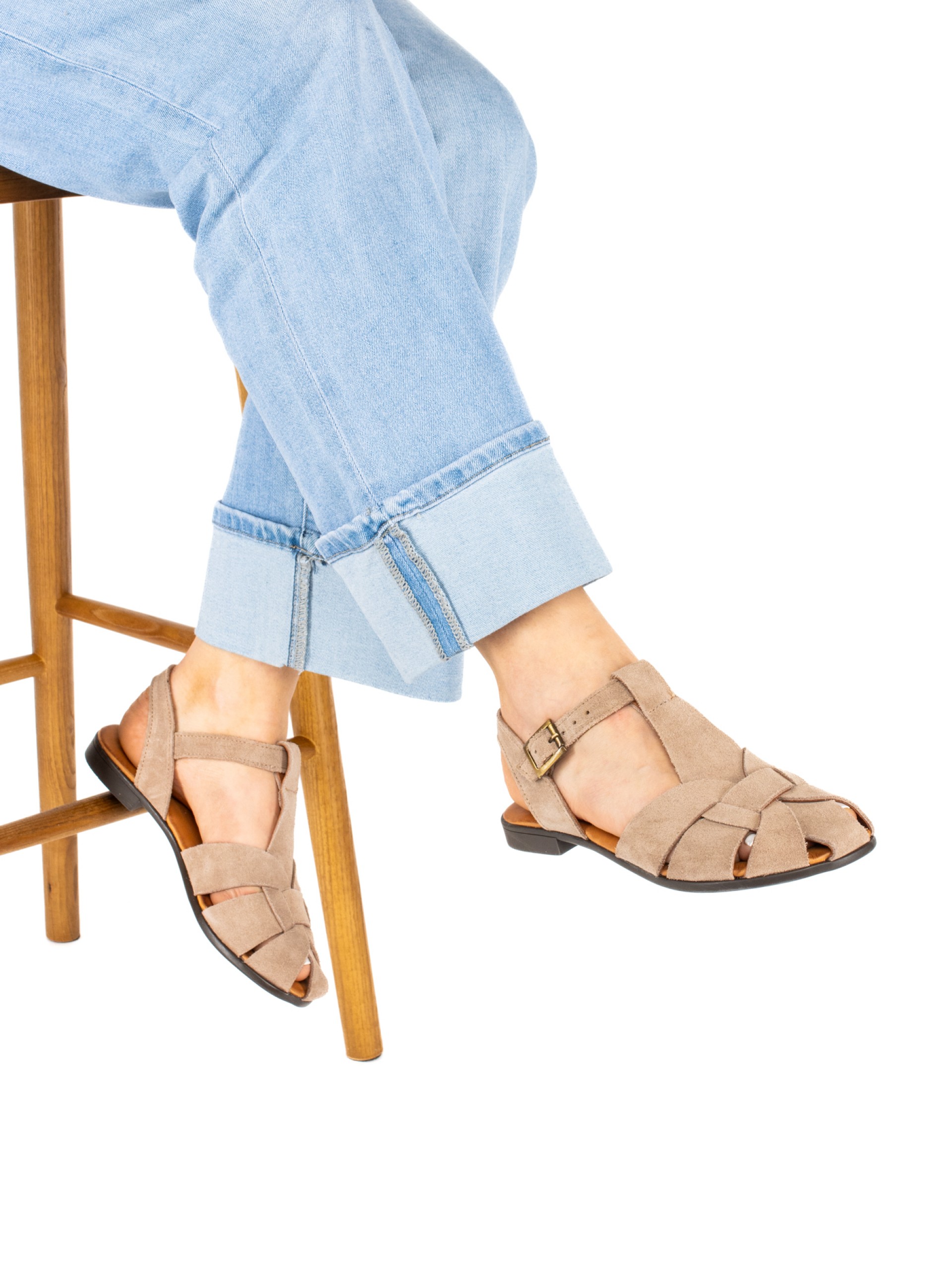 Women’s Flat Suede Sandal with Crossed Straps