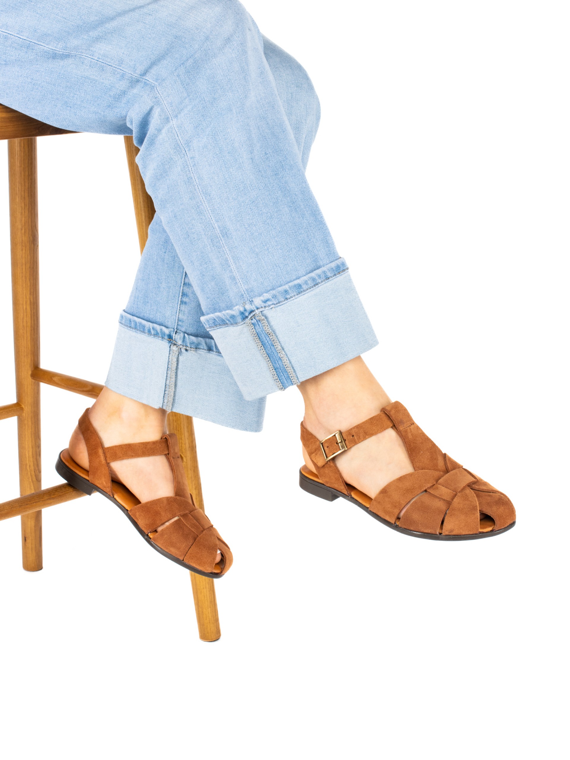 Women’s Flat Suede Sandal with Crossed Straps