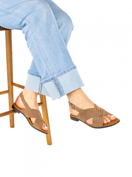 Women’s Flat Suede Sandal with Crossed Straps Women’s Flat Suede Sandal with Crossed Straps