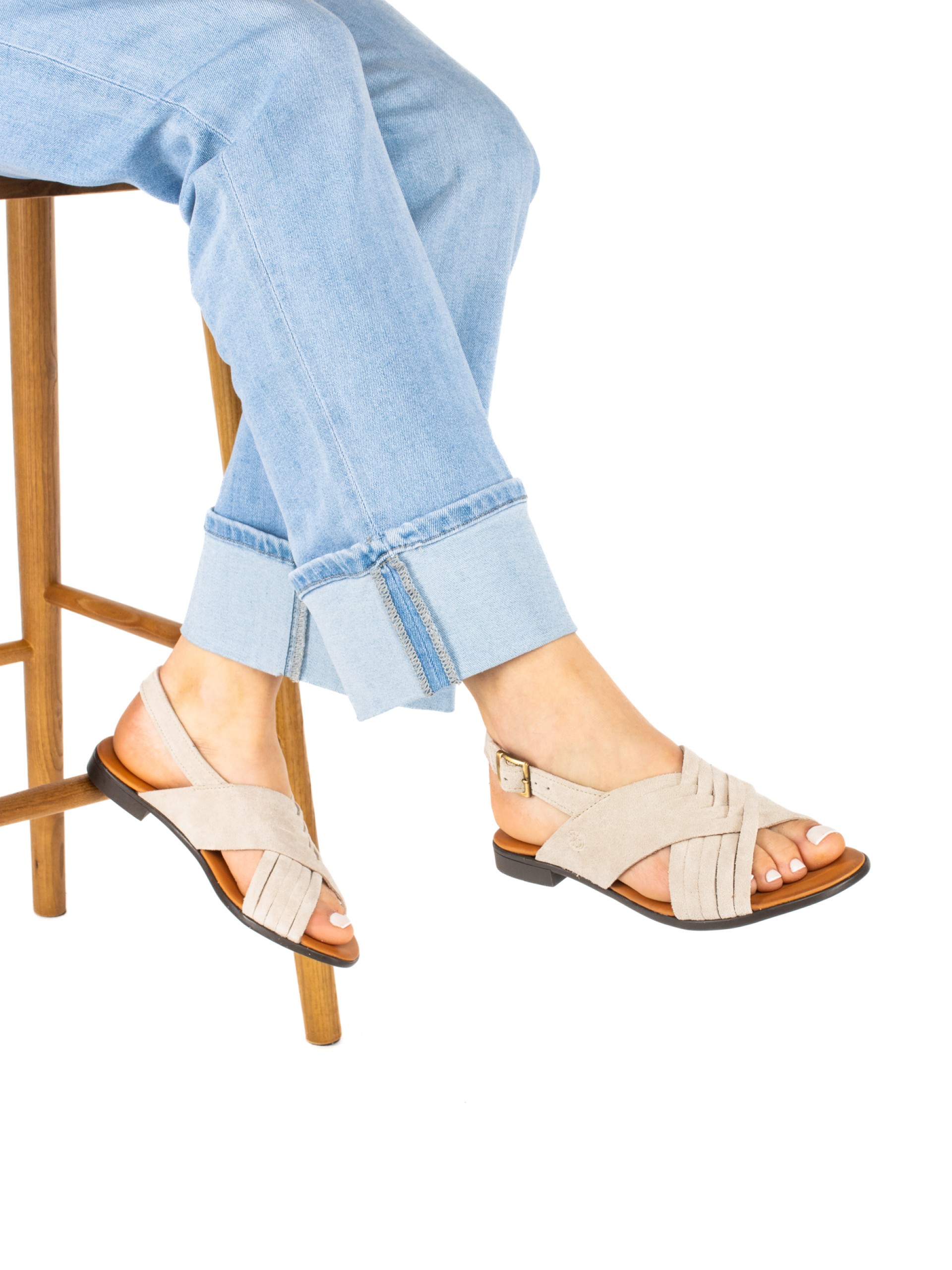 Women’s Flat Suede Sandal with Crossed Straps