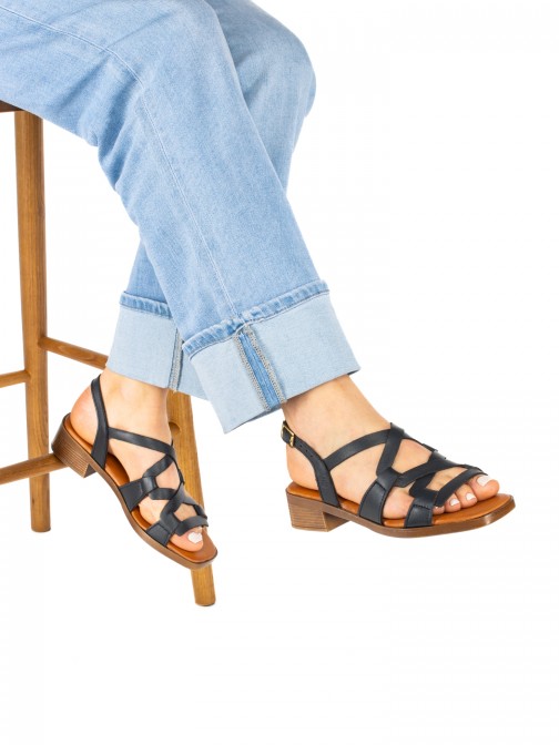 Women’s Leather Sandal with Interwoven Straps Women’s Leather Sandal with Interwoven Straps