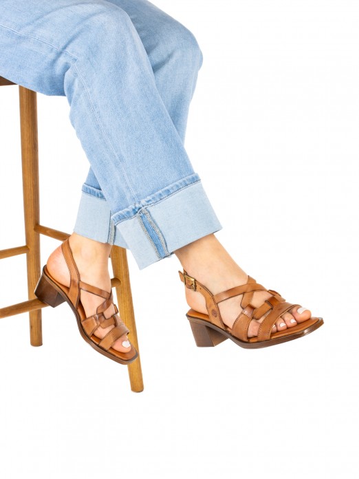 Women’s Leather Sandal with Interwoven Straps Women’s Leather Sandal with Interwoven Straps