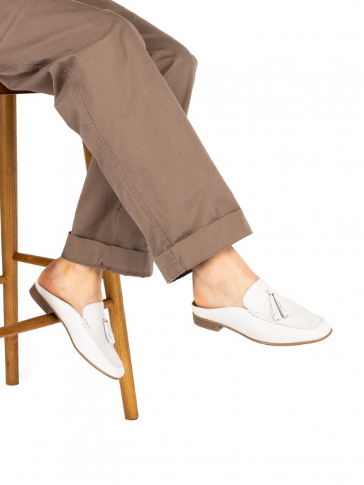 Women�s Leather Mule with Tassel Detail