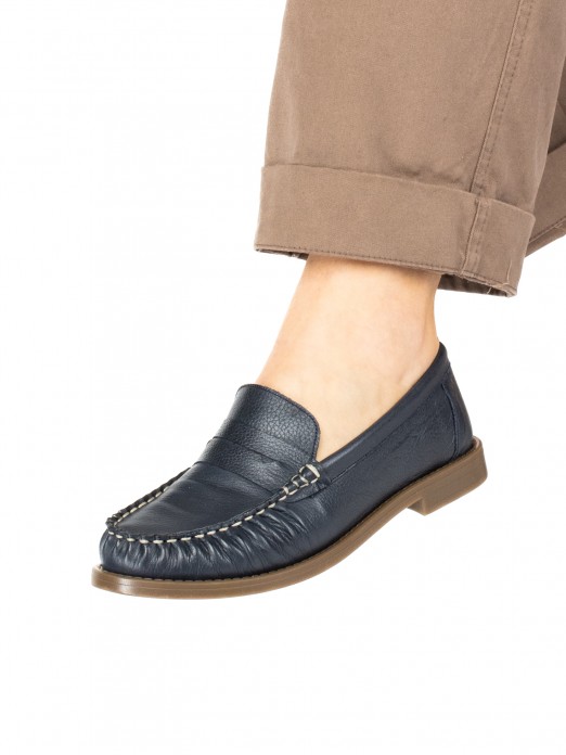 Women�s Leather Loafer