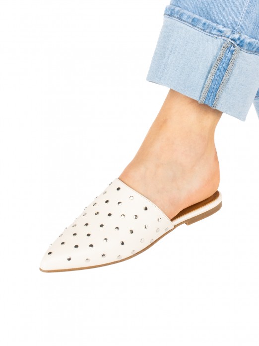 Women’s leather flat mule with studs Women’s leather flat mule with studs