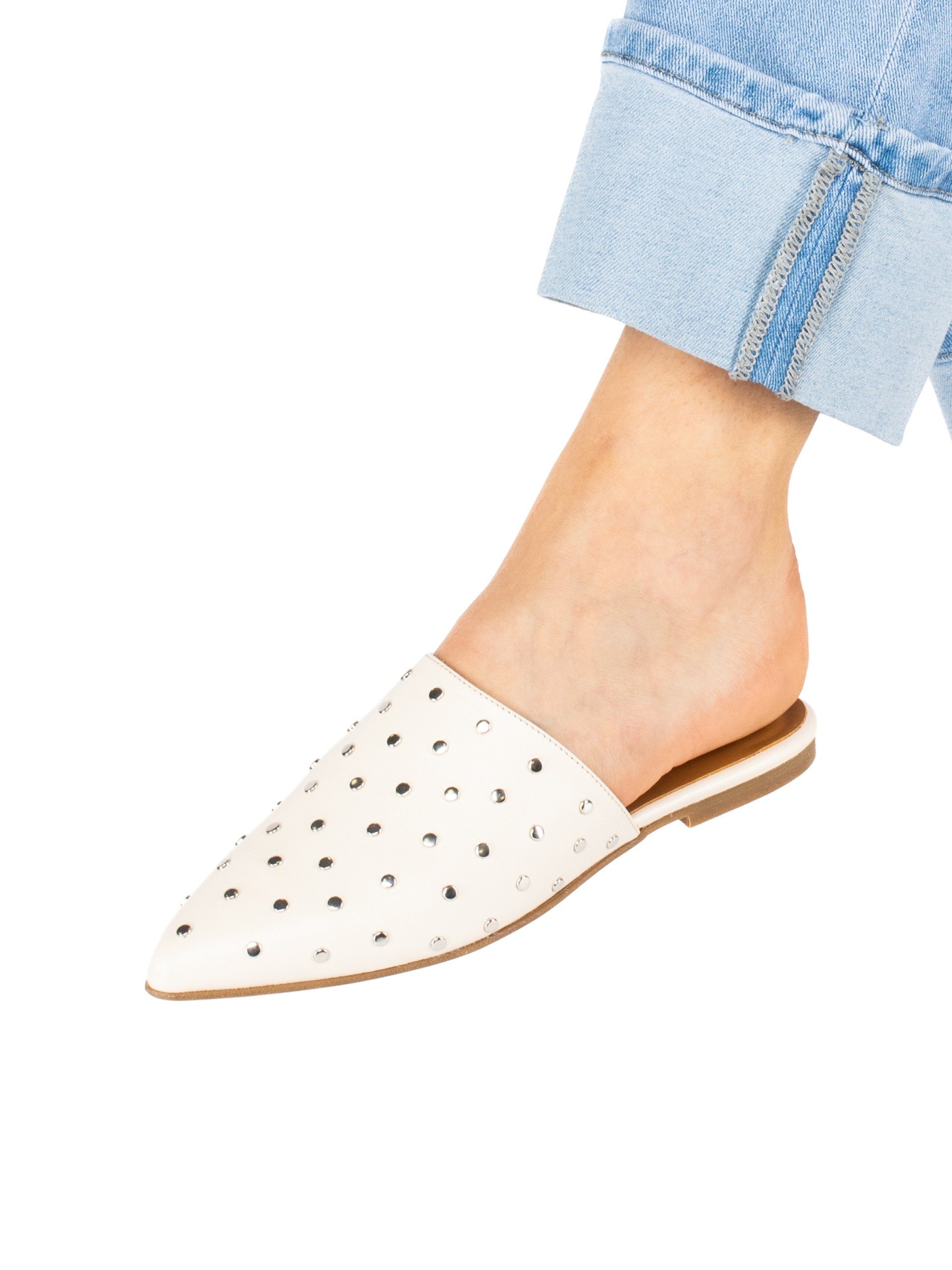 Women’s leather flat mule with studs