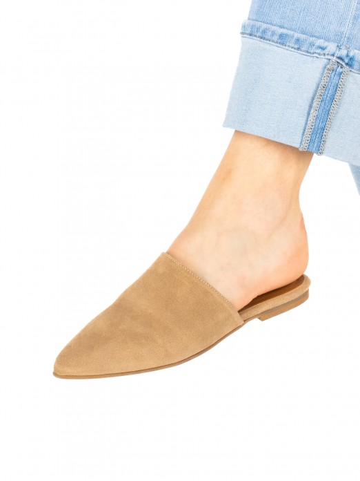 Women’s suede flat mule Women’s suede flat mule