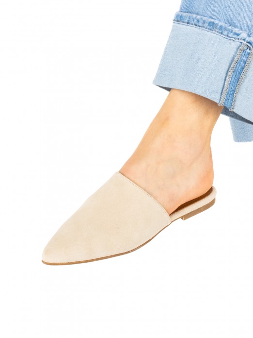 Women’s suede flat mule Women’s suede flat mule
