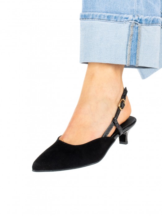 Women’s suede kitten heel shoe Women’s suede kitten heel shoe