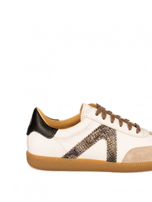 Women’s Leather Sneakers with Animal Print Detail Women’s Leather Sneakers with Animal Print Detail