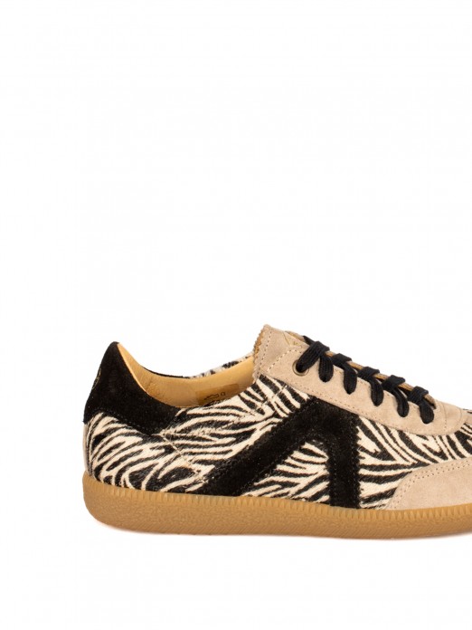Women’s Animal Print Fur and Suede Sneakers Women’s Animal Print Fur and Suede Sneakers