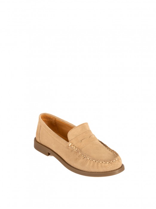 Women�s Suede Loafer