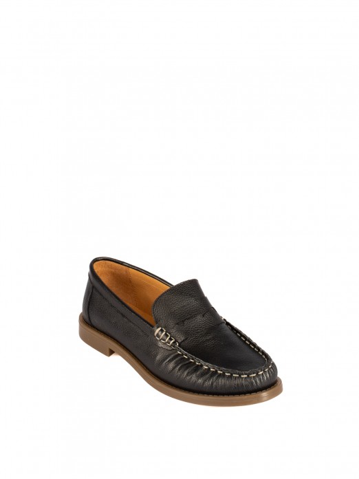 Women’s Leather Loafer Women’s Leather Loafer