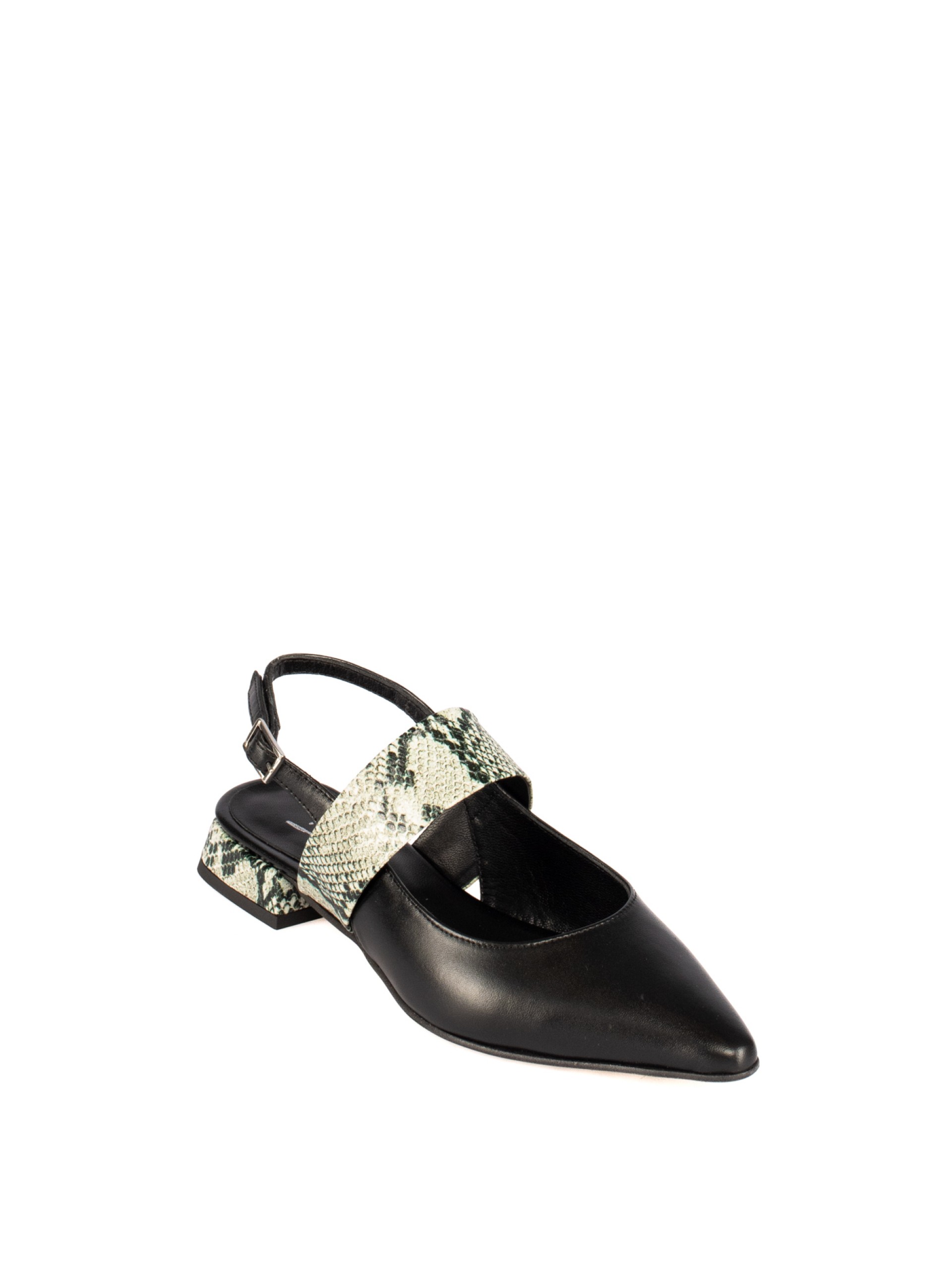Women’s Shoe with Animal Print Detail
