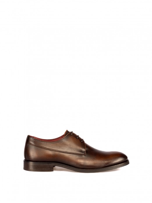 Men�s Classic Lace-Up Shoe