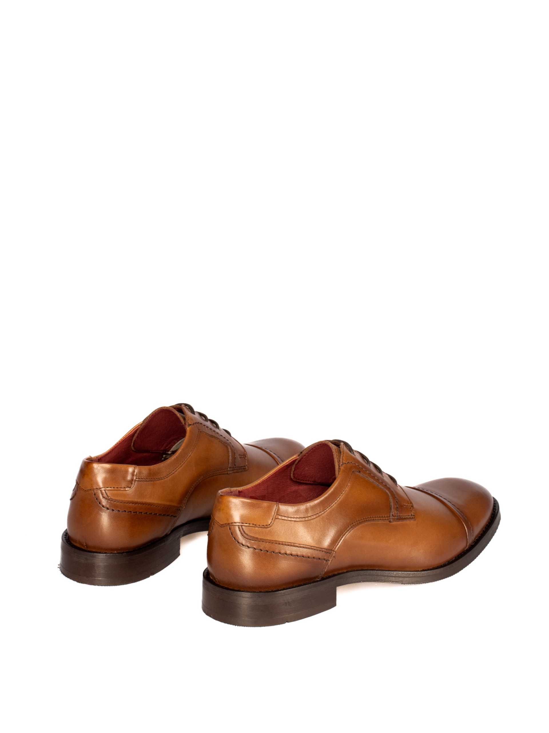Men’s Classic Lace-Up Shoe