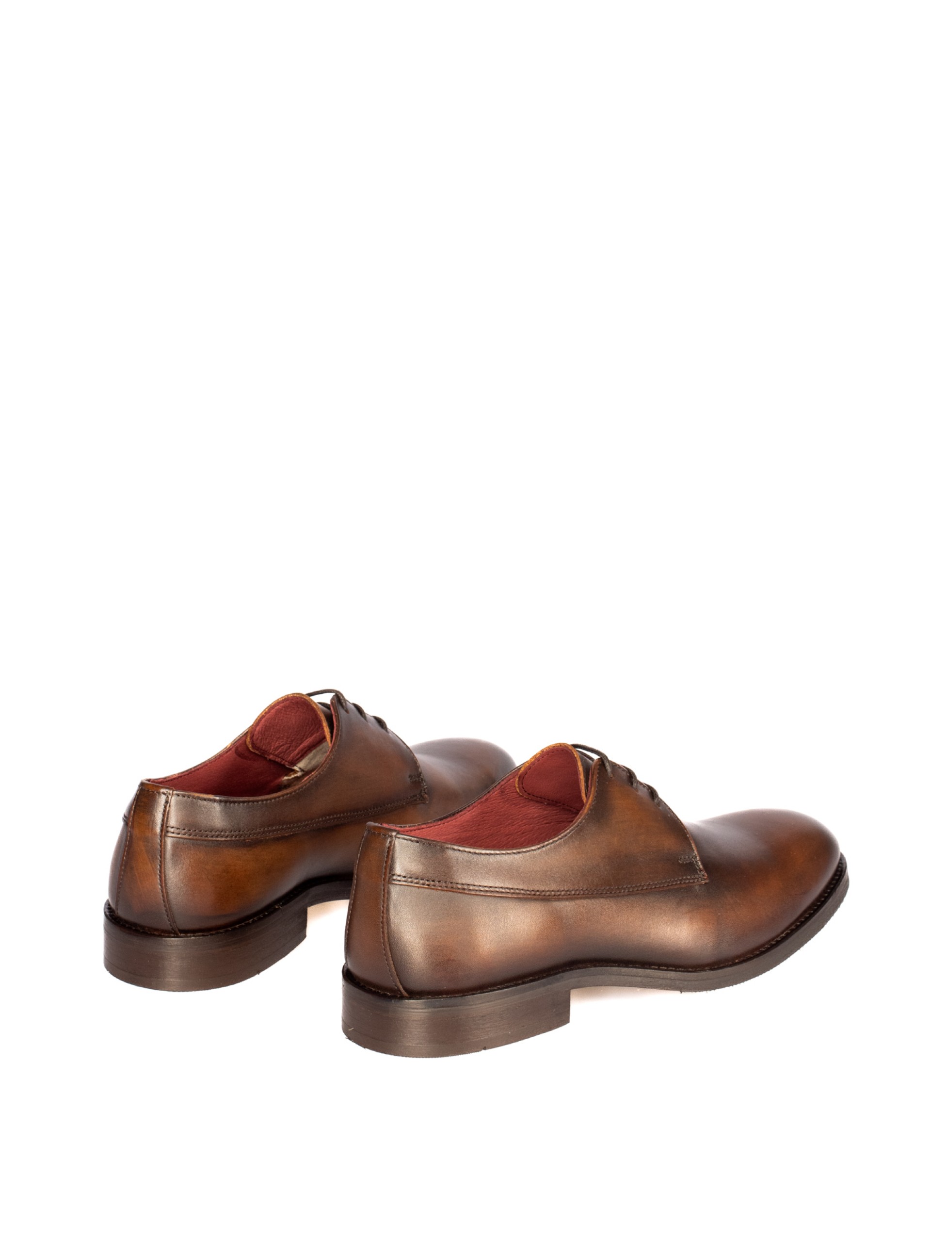 Men’s Classic Lace-Up Shoe