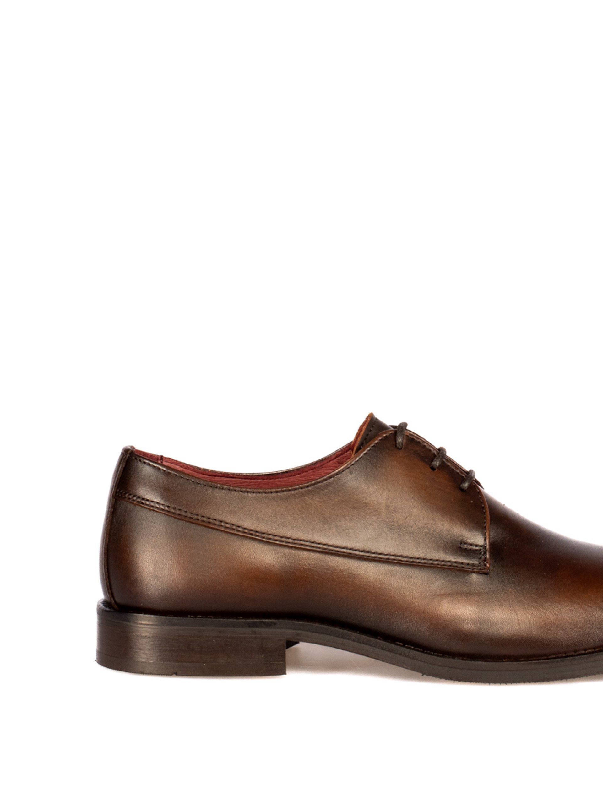 Men’s Classic Lace-Up Shoe