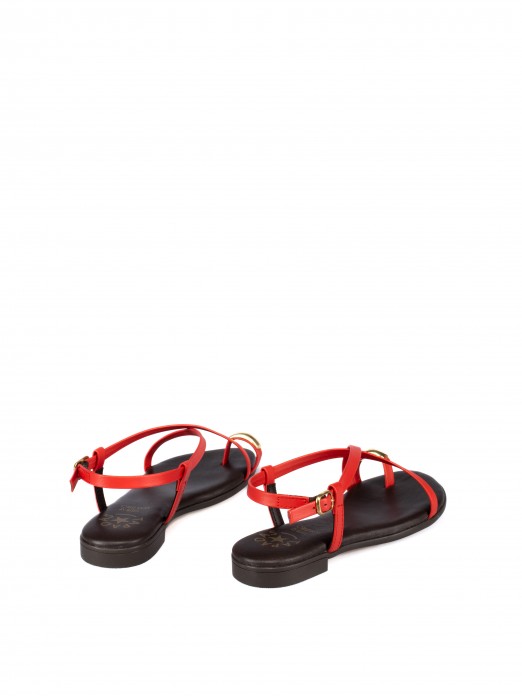 Women’s Flat Leather Sandal
with Gold Detail Women’s Flat Leather Sandal
with Gold Detail