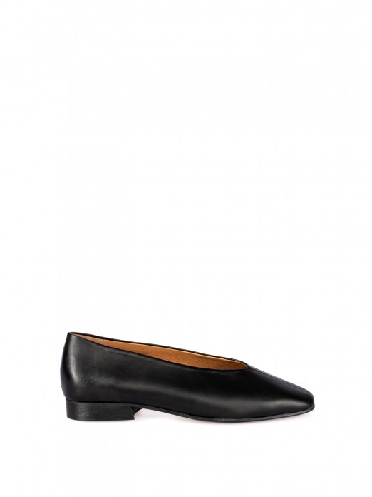 Leather Flat Shoes