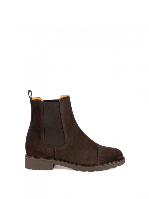 Suede Ankle Boots with Elastic Suede Ankle Boots with Elastic