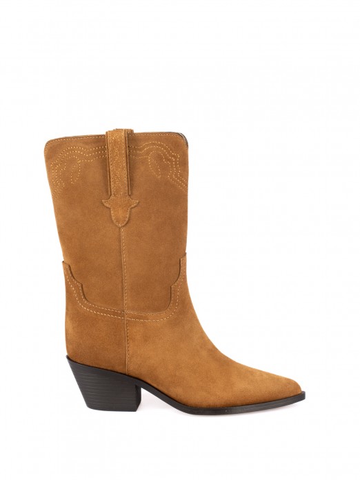 Suede cowboy boots Suede cowboy boots