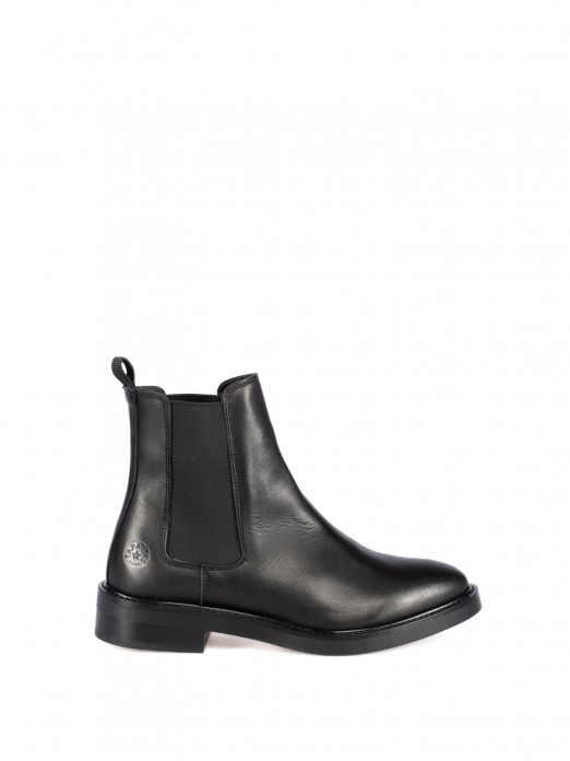 Chelsea Leather Ankle Boots