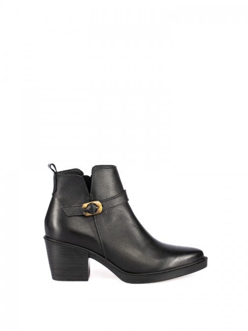 Leather ankle boot with buckle Leather ankle boot with buckle