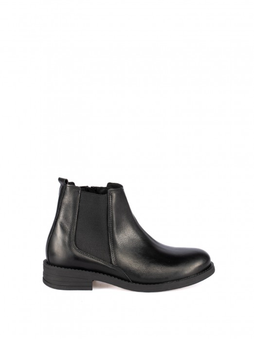 Leather Ankle Boots with Elastic Sides Leather Ankle Boots with Elastic Sides