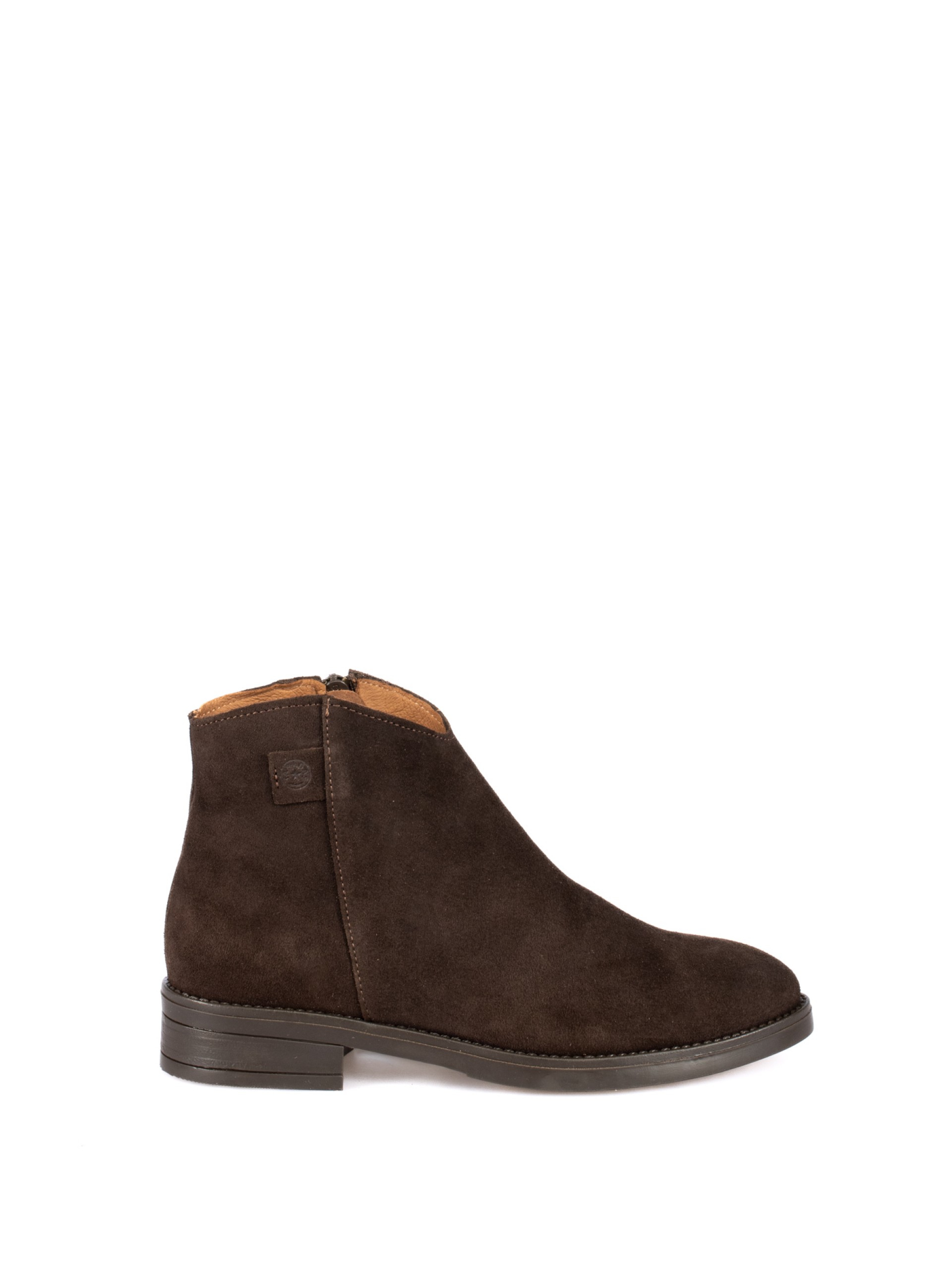 Flat suede ankle boot