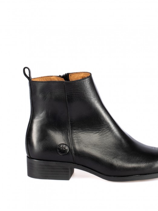 Flat Leather Ankle Boots