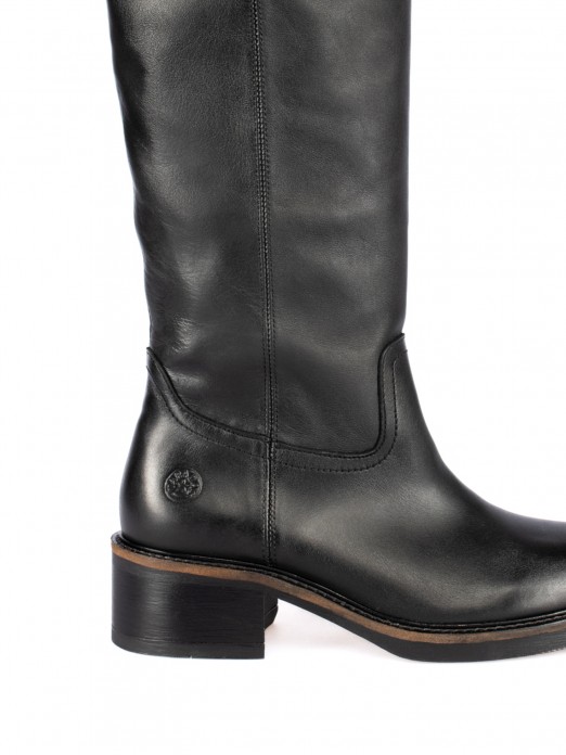 High-top leather boot High-top leather boot