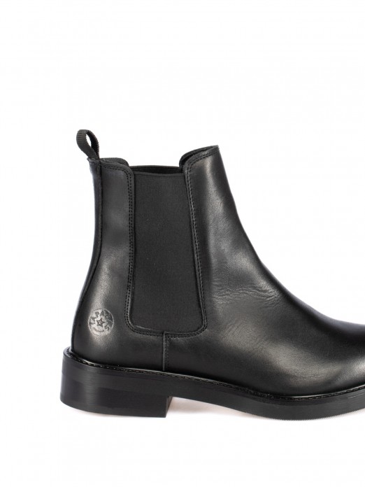 Chelsea Leather Ankle Boots