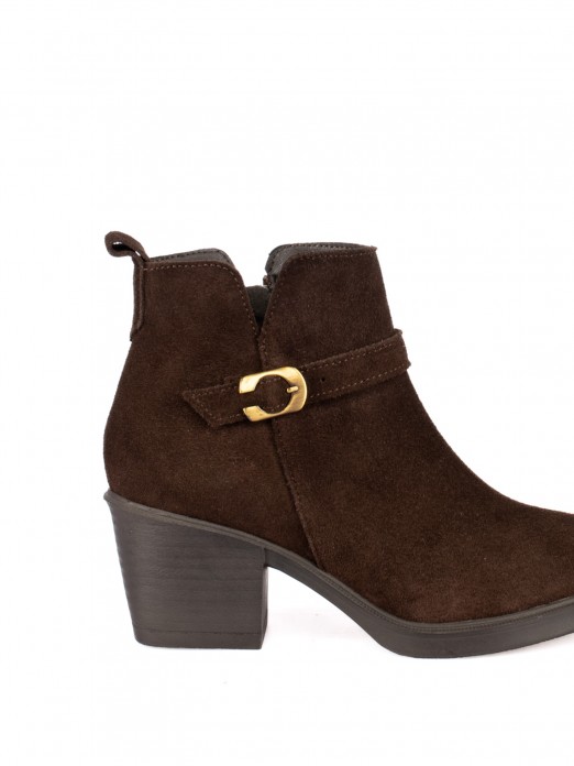 Suede ankle boot with buckle