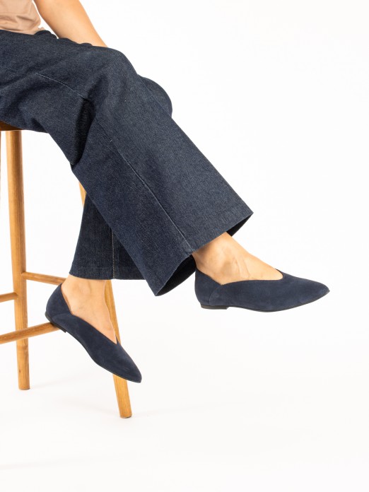 Suede Sabrina-Style Shoes Suede Sabrina-Style Shoes
