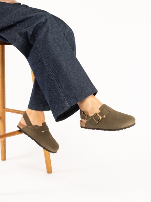Bio suede clog with heel strap Bio suede clog with heel strap