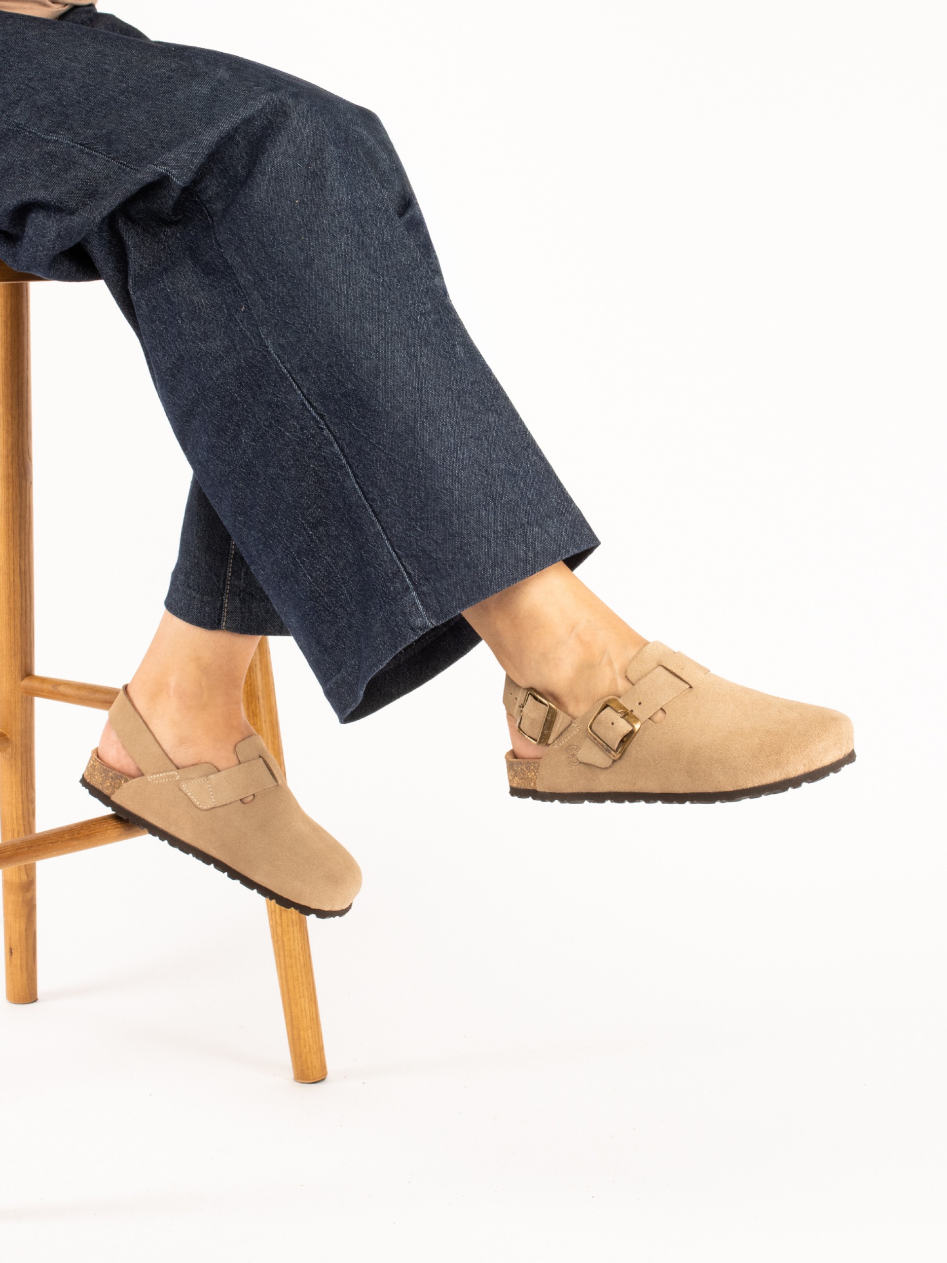 Bio suede clog with heel strap