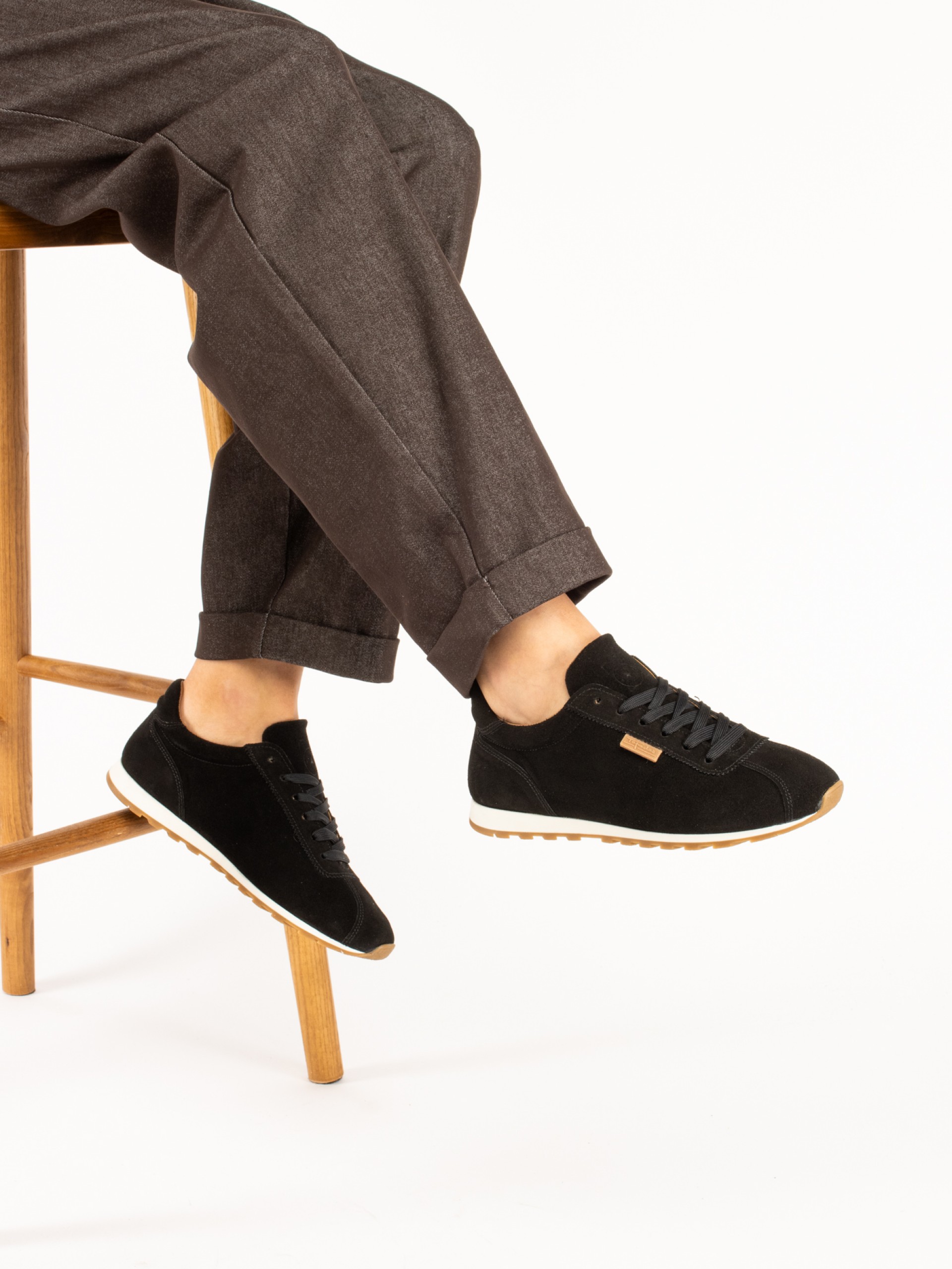 Women's Suede Ballet Flats