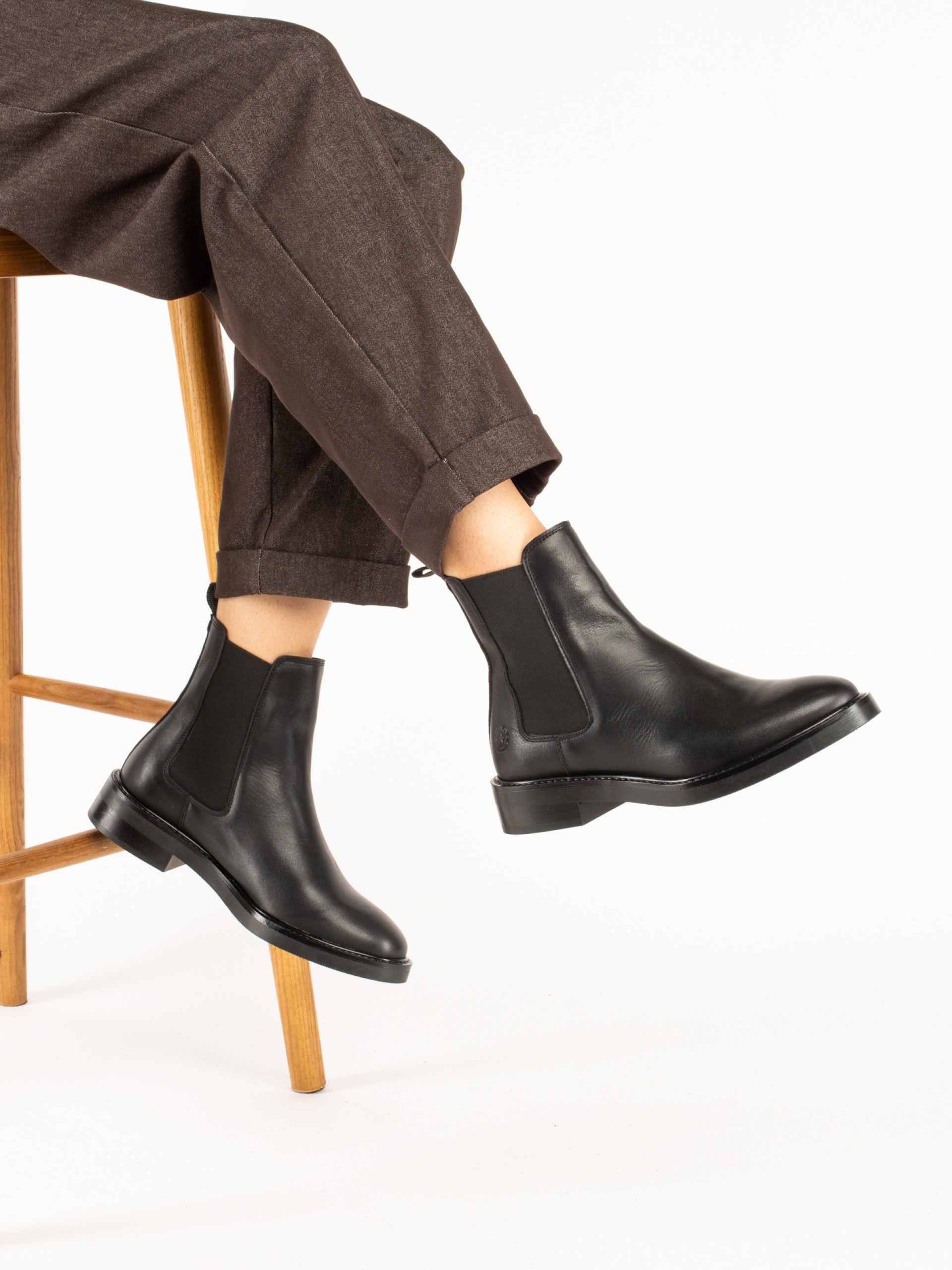 Chelsea Leather Ankle Boots
