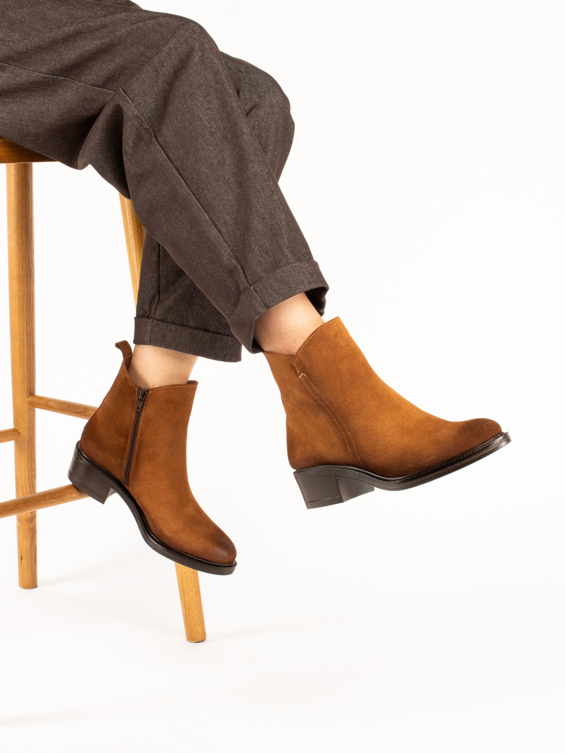 Suede ankle boot